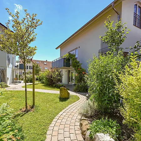 Gartenblick 7 6 Eg Mit Ueberdachter Terrasse פרידריכסהאפן