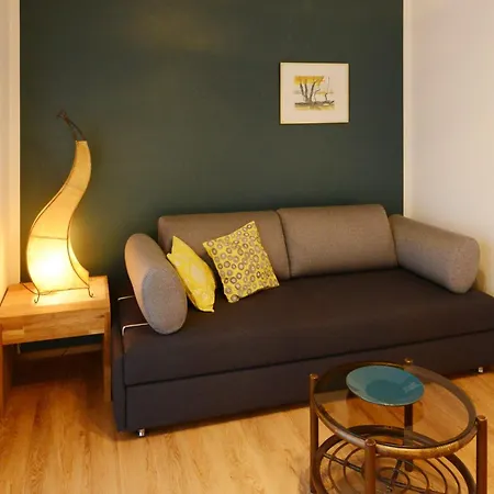 Gartenblick 7 6 Eg Mit Ueberdachter Terrasse * Friedrichshafen