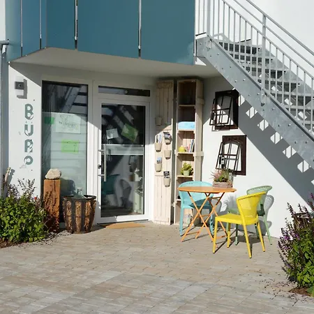 Gartenblick 7 6 Eg Mit Ueberdachter Terrasse * Efrizweiler