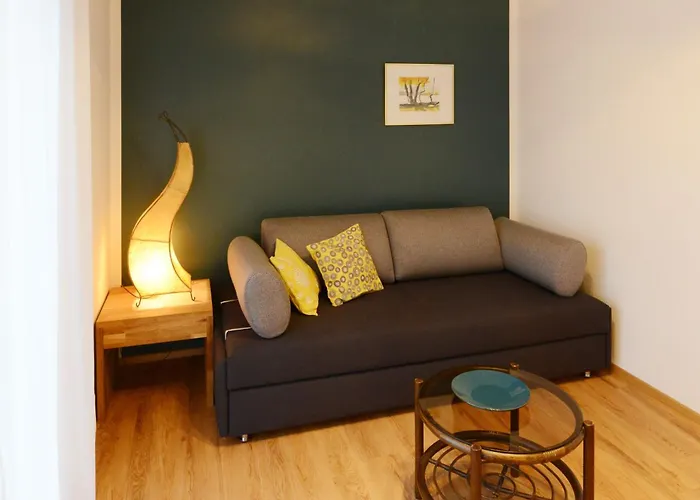 Gartenblick 7 6 Eg Mit Ueberdachter Terrasse * Friedrichshafen