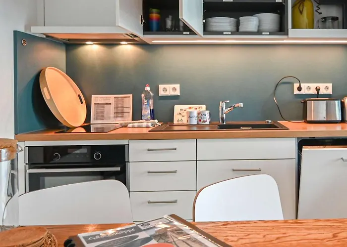 Appartement Gartenblick 7 6 Eg Mit Ueberdachter Terrasse Friedrichshafen